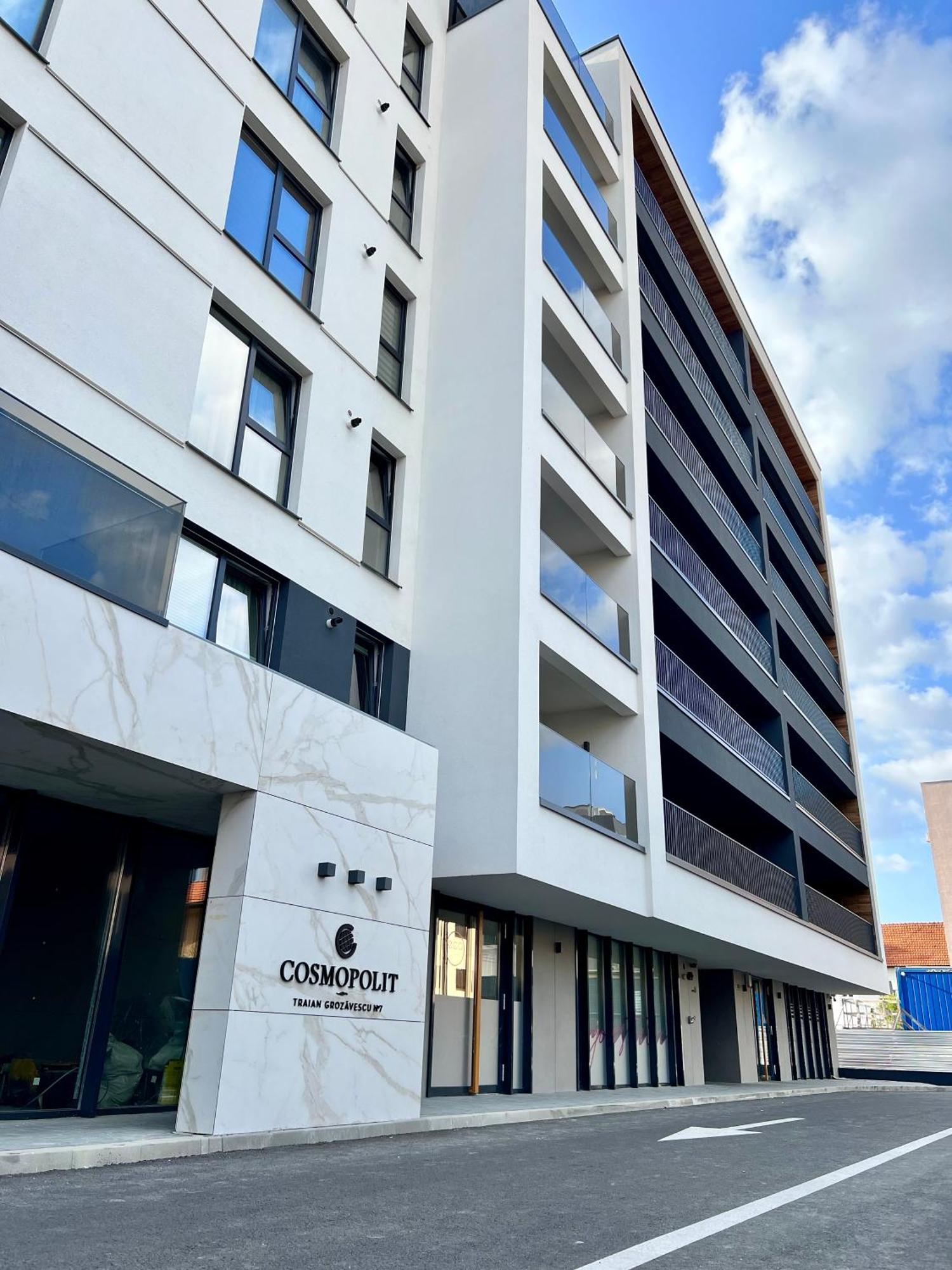 Quiboo Cosmopolit Appartement Braşov Buitenkant foto